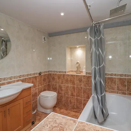 Greta House * Keswick